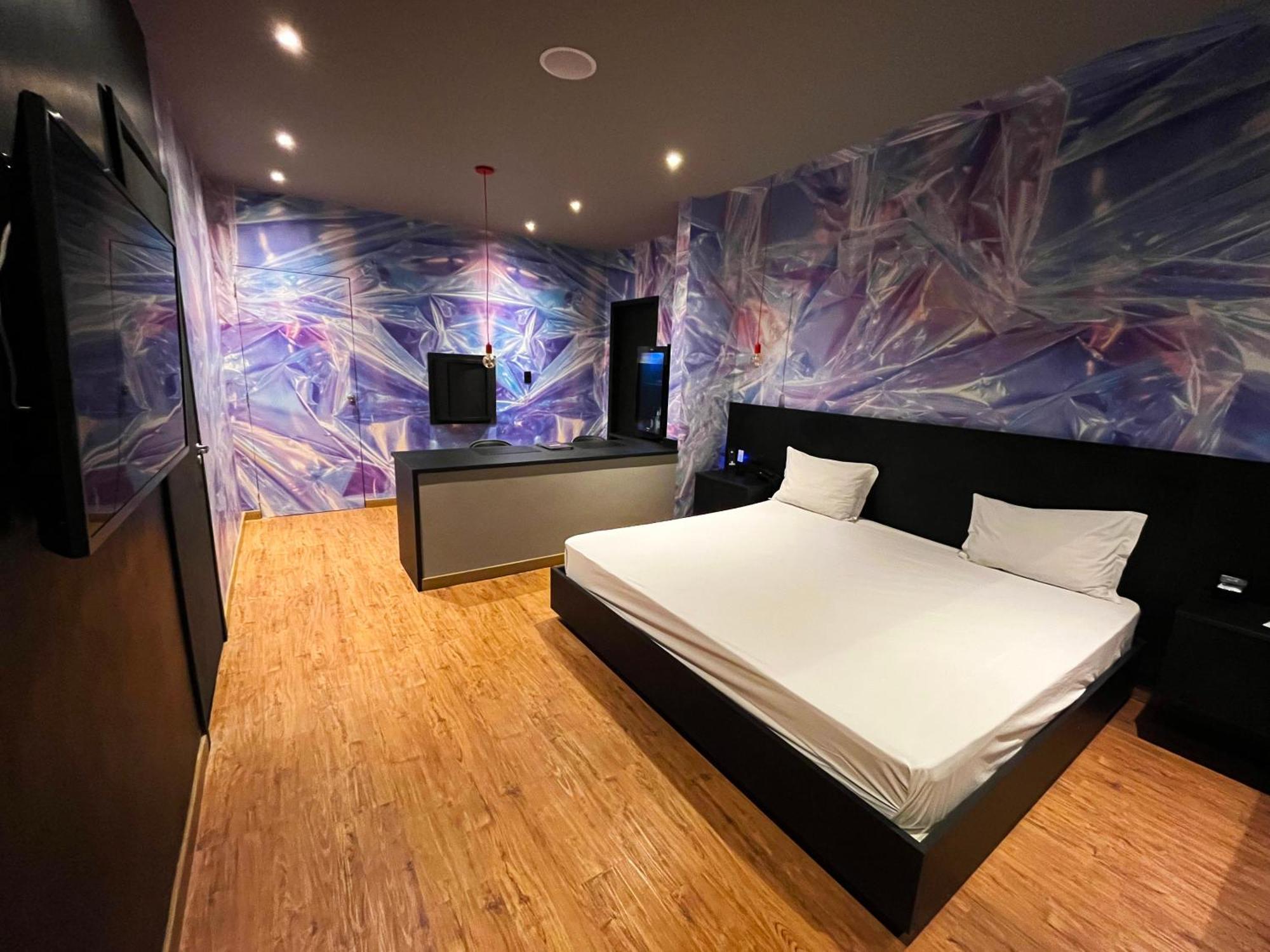 קמפינאס Tout Motel (Adults Only) מראה חיצוני תמונה