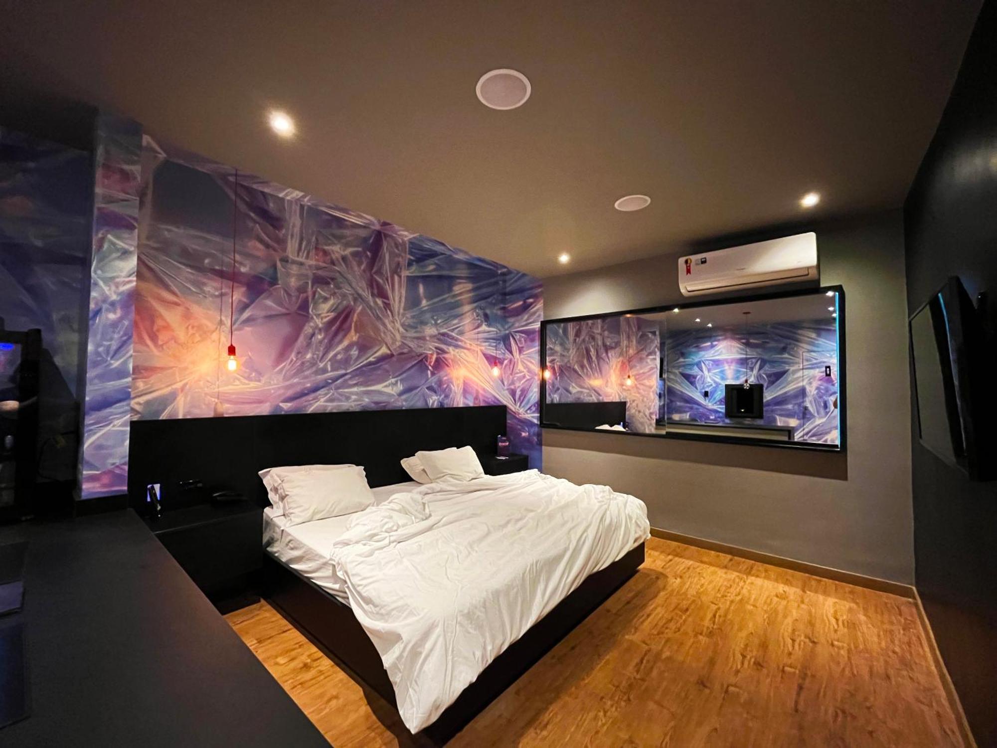 קמפינאס Tout Motel (Adults Only) מראה חיצוני תמונה