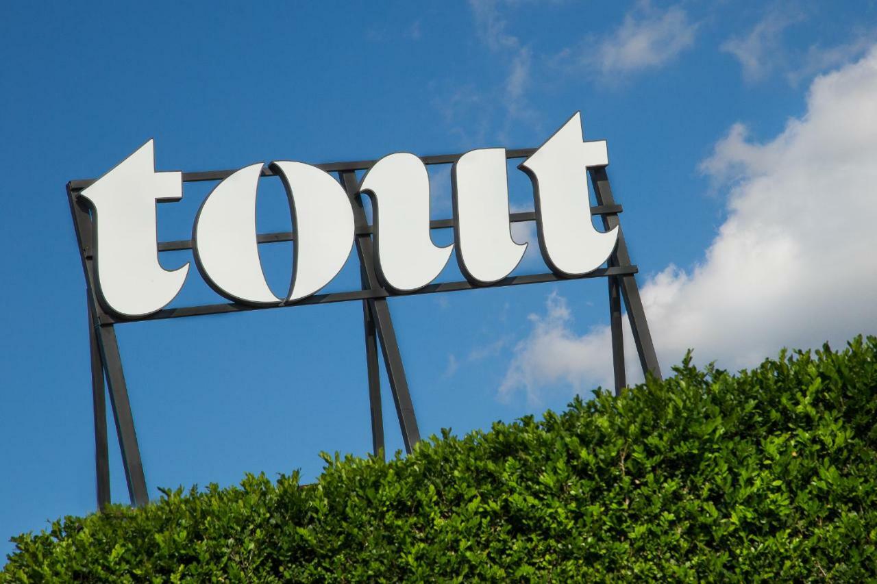 קמפינאס Tout Motel (Adults Only) מראה חיצוני תמונה